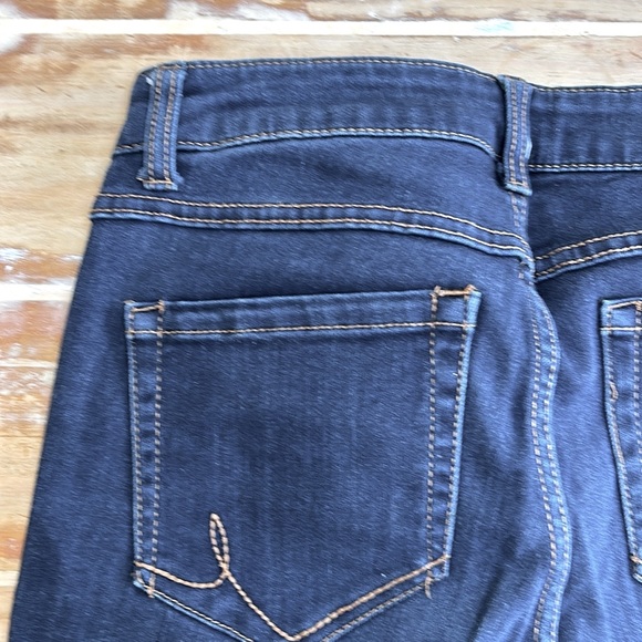 INC skinny leg denim jeans, size 6 petite, regular fit - International Concepts - Picture 5 of 10
